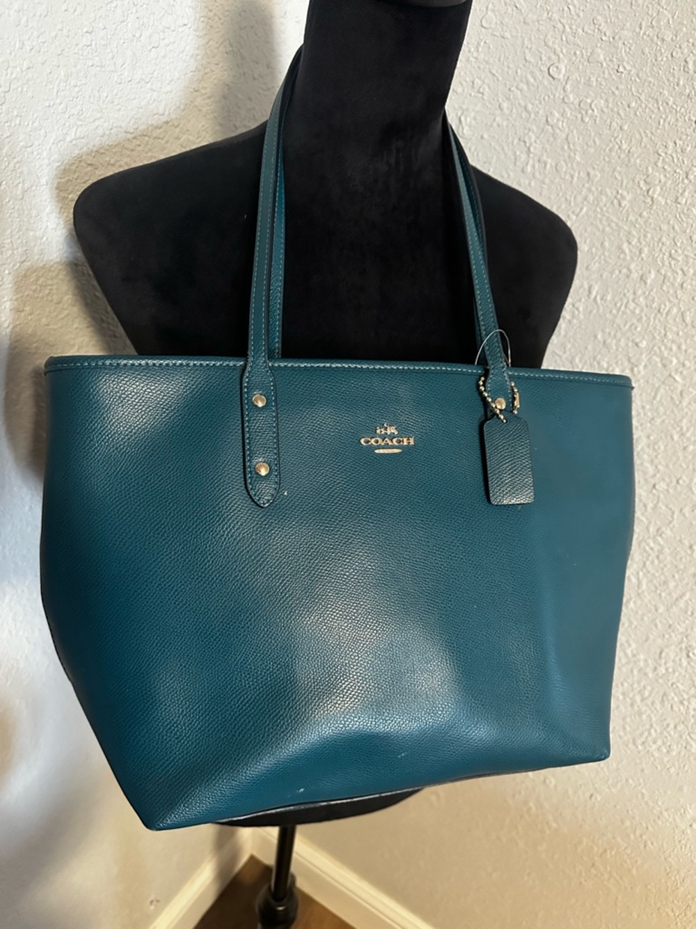 Coach Teal  Leather Tote Bag - Classic Everyday Shoulder Bag